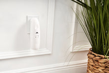 Load image into Gallery viewer, Combo # 1  ZEN Diffuser + First Fragrance  Included 100 ML (Miramar)
