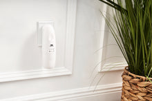 Load image into Gallery viewer, Combo # 3   Zen Diffuser Coral Gables + Miami Christmas+ Kendall
